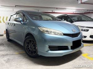 Toyota Wish 1.8A X (COE till 03/2029) thumbnail