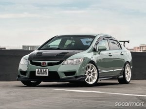 Honda Civic Type-R 2.0M (New 10-yr COE) thumbnail