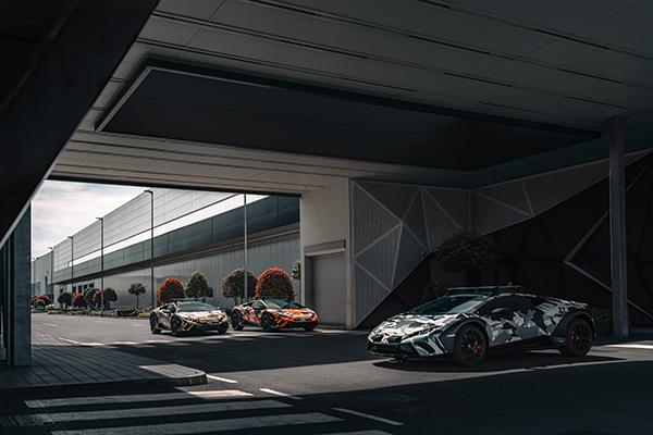 Lamborghini unveils 12 limited edition Huracan Sterratos