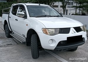 Mitsubishi Triton L200 Double-Cab 2.5M (COE till 10/2028) thumbnail