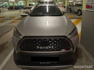 Toyota Corolla Cross Hybrid 2.0A Premium thumbnail