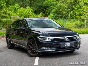 Volkswagen Passat 1.8A TFSI Sunroof thumbnail