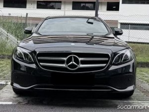 Mercedes-Benz E-Class E250 Avantgarde thumbnail