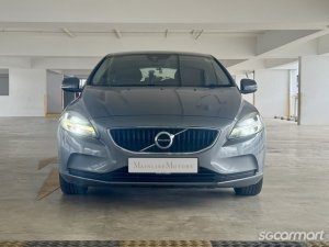 Volvo V40 T2 thumbnail