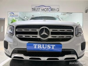 Mercedes-Benz GLB-Class GLB180 Progressive thumbnail