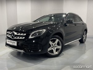 Mercedes-Benz GLA-Class GLA180 AMG Line thumbnail
