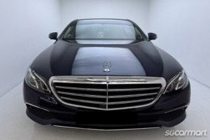 Mercedes-Benz E-Class E200 Exclusive thumbnail