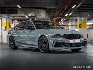 BMW 3 Series 330i Luxury thumbnail