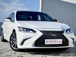 Lexus ES250 Executive thumbnail