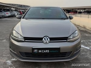 Volkswagen Golf 1.4A TSI Sunroof thumbnail