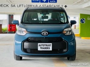 Toyota Sienta Hybrid 1.5A G thumbnail