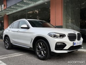 BMW X4 xDrive20i thumbnail