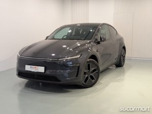 Tesla Model Y Electric RWD 110 thumbnail