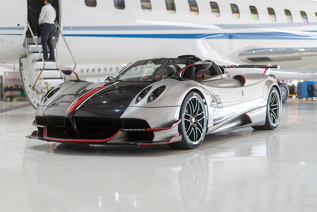 Ultra-rare one-in-40 Pagani Huayra Roadster BC showcased in