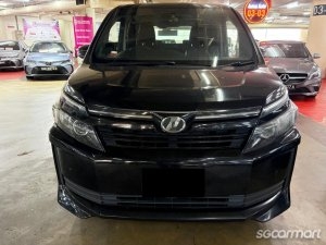 Toyota Voxy 2.0A X (New 5-yr COE) thumbnail