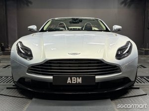 Aston Martin DB11 V8 4.0A Volante thumbnail