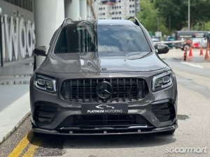 Mercedes-Benz GLB-Class GLB200 AMG Line Premium thumbnail