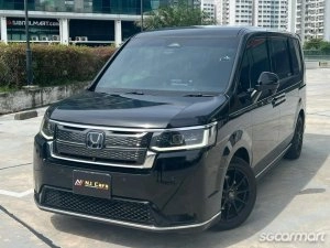 Honda Stepwgn Hybrid Spada 2.0A e-HEV Premium Line thumbnail