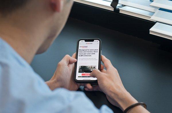 Sgcarmart introduces new fully-digital Smart Loan service